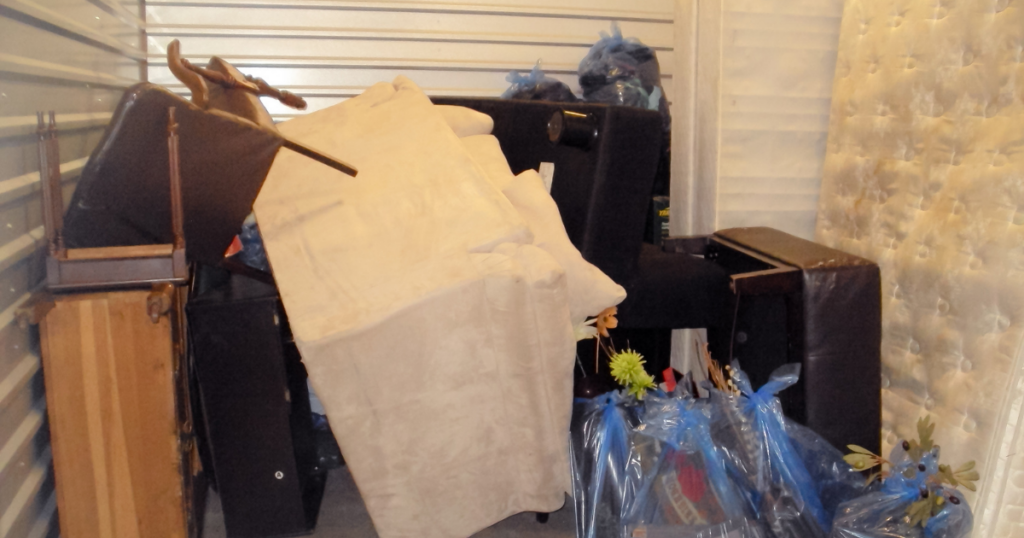 Effective way of organizing your self-storage unit to keep it clutter-free