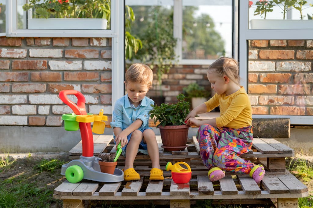 Storage Unit Guide: How to Properly Store Outdoor Summer Toys
